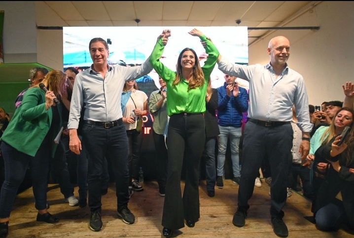 FLORENCIO VARELA; Casamiquela lanzó su campaña electoral con la presencia de Larreta y Santilli